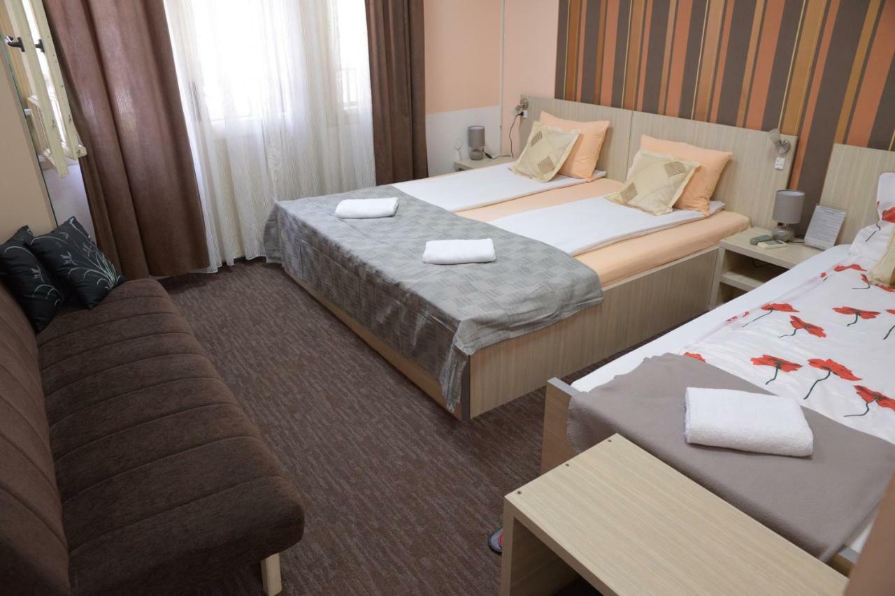 Guest House Golden Coin Ni Exterior foto