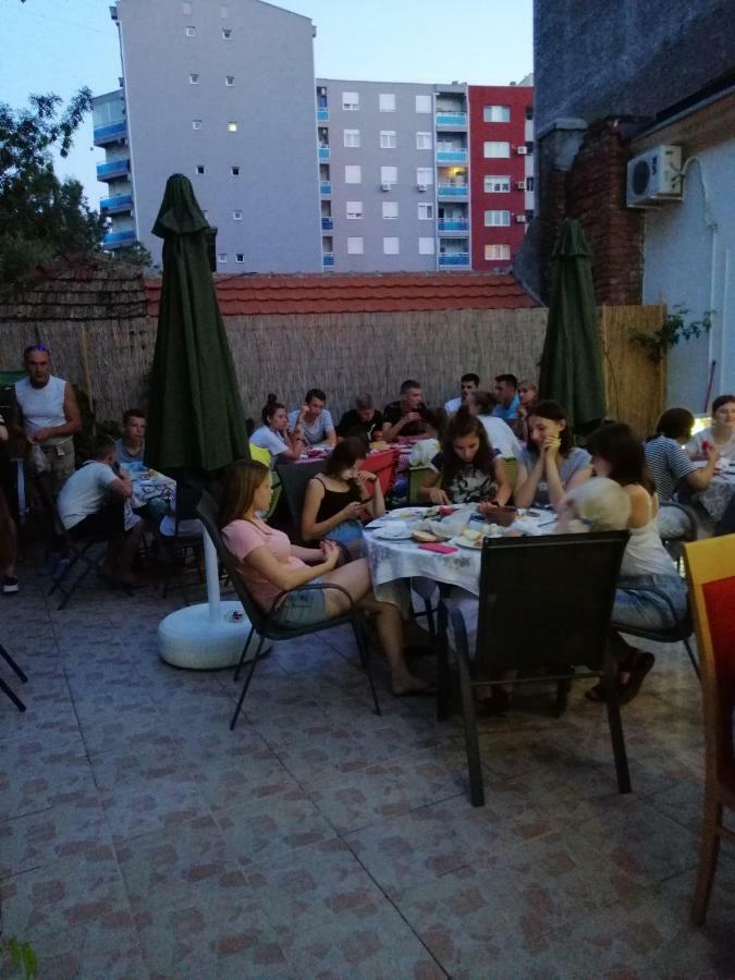 Guest House Golden Coin Ni Exterior foto